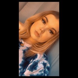 Meet your Posher, Brianna